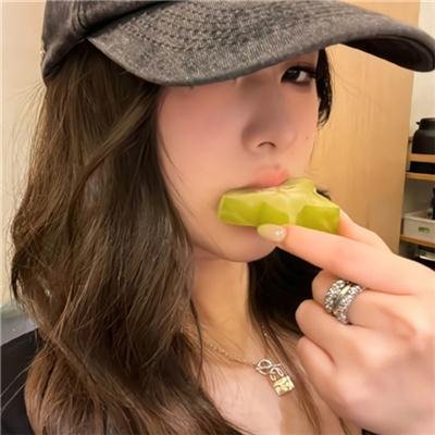 美女和液体人